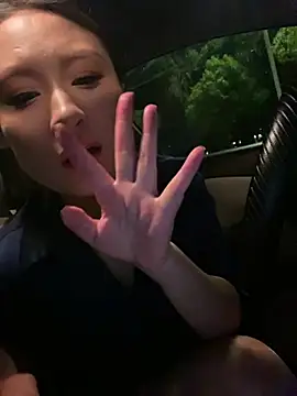 Xingchen-002 - 戶外露天、坐脸視角嘲喷⋯⋯