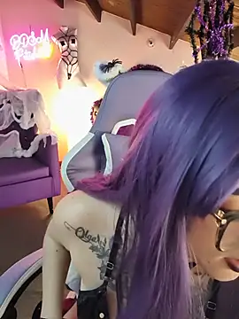 LilithDark666 - Deep throat + 2 minutes lush control😈💦