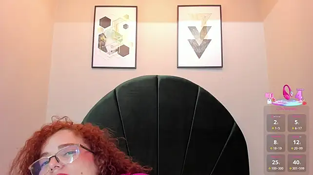 Ebbafernandez_ - Legs Open + Pussy Play 🔥