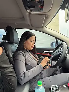 Sara_fun - Two girls naked in car