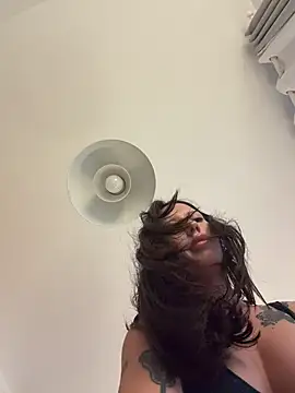 BellaGiaxx - VIDEO SQUIRT FOR LAST TIPPER