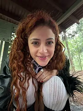 Alana15 - SQUIRT ACROSS THE PARK TICKETSHOW