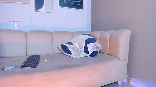 Marie_bass - suck your dick & deepthroat