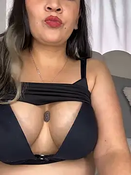 ChloeSaint_ - Take off your panties and ass