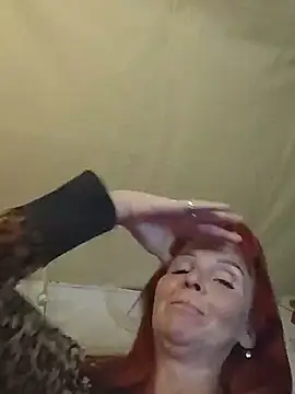 SandraCassandra - Flash boob's