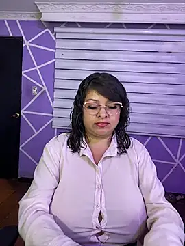 MiiaaJoness - :devil: SHOW TITS :devil: