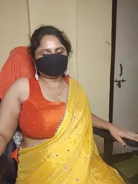 Urs_vrinda - King name on boobs