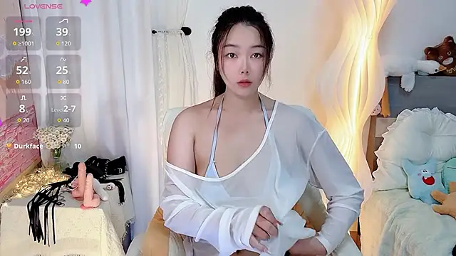 -Nini-- - 跪舔大鸡巴