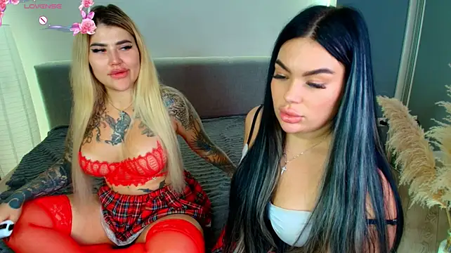 Katerine_Monroe - lick each other's nipples 💘
