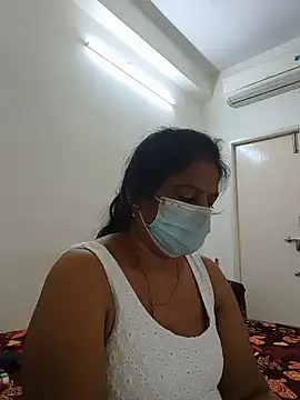Tamil_manjalmaami - Shopping