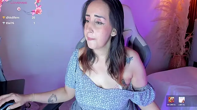 Jadde_hamad - vibrating on my pussy for 10 minutes+nak