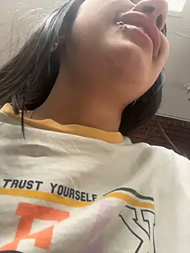 LilyRossi_ - Show tits