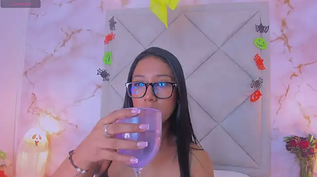 NinaBravu - RIDE DILDO IN PUBLIC X 5 MIN 🔥💦