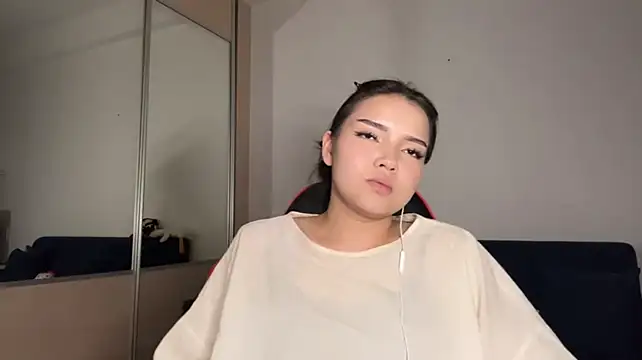 SuperiorCoil - Say hello Mia!