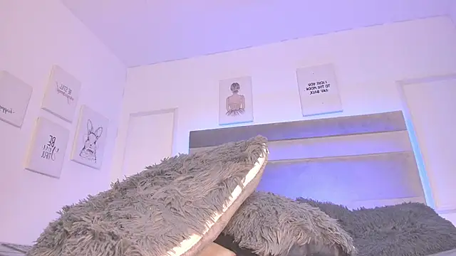 Blue_angeel - OIL IN BOOBS 🥵