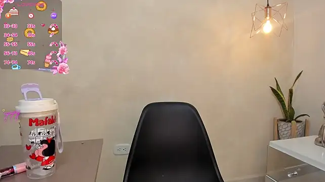 Tiny_Gray - FULL NUDE AND RUB PUSSY