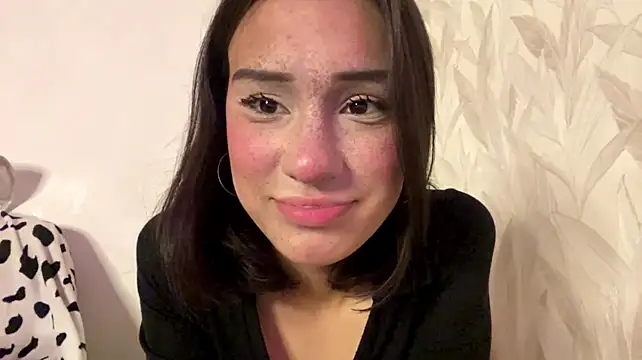 CarylOros - topless 3 min