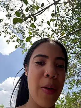 NAUGHTY_LITTLE_18 - 2 FINGER PUSSY IN THE PARK😈🔥