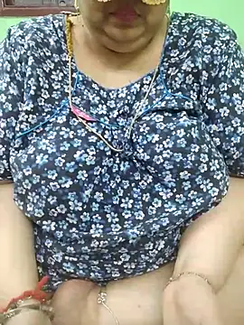 Tamil-mayasri - Suck boobs