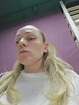 Bondgirl_013 - Fingering