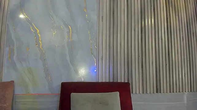 BriannaChelsea - ⬇️ Body to Floor: Booty Shake