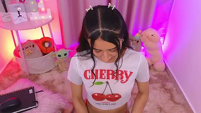 Emiily_Scott1 - make a mess on my face 💦💗