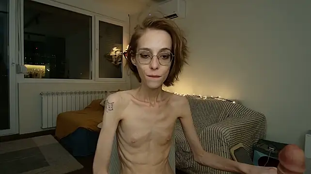 Amber_quell_here - ribs&tits close up