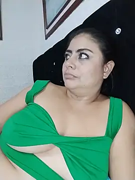 ElizabethWeill - Wet my panties and make me masturbate