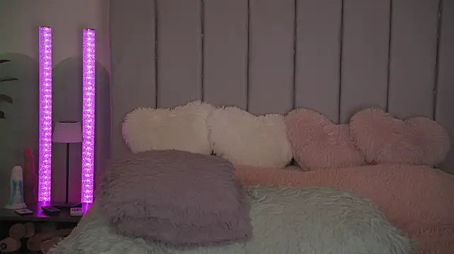 VickySecret96 - Pleasure gets me dripping💜💖
