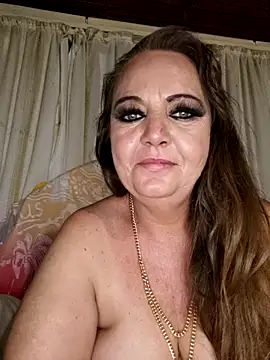 Kimmyb777 - Make me feel special 💋❤️