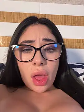 Zaffira_ - show cum