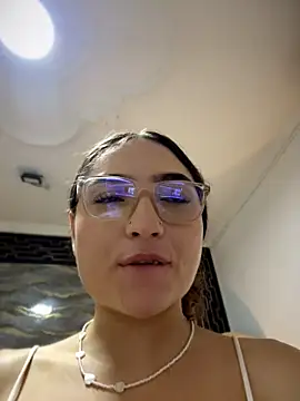 Mia_Luxor - PLUG TIME🥵🥵