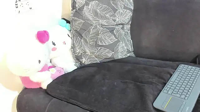 Eirlysx - riding reverse cowgirl dildo