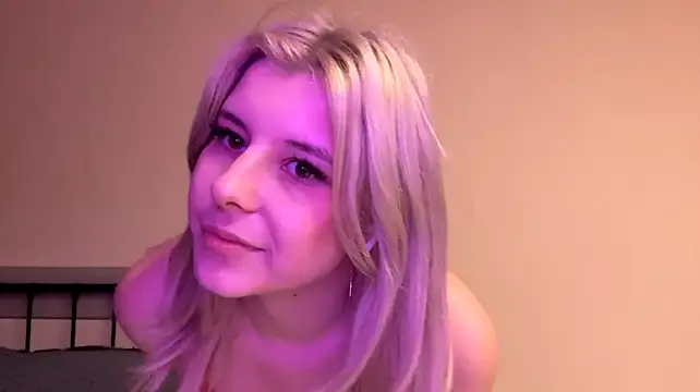 LunaTimpt - topless