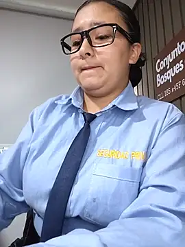 Cute_Penelope - zoom pussy+rub clitoris at work 🤫shh