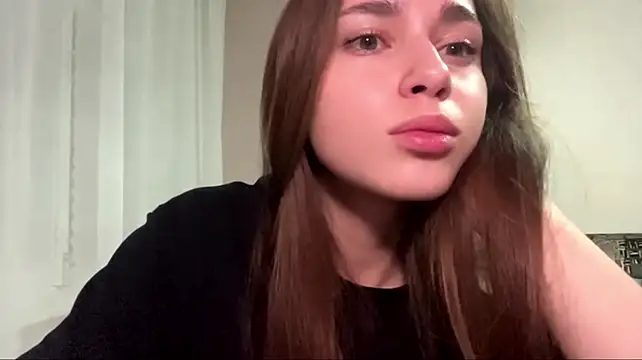 LulaMays - Kiss the Camera