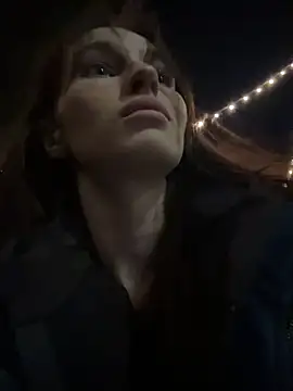 -missbehaving- - shake boobs with mid fingers on nipps