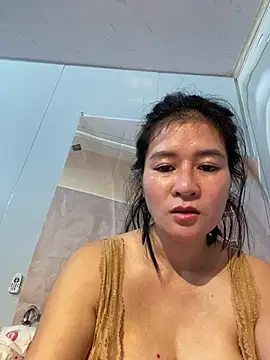 Miuxynh - I earn money to buy land .