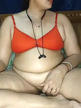 Hot_Darling001