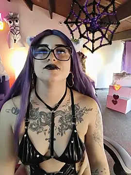 LilithDark666 - Blowjob + 2 minutes lush control😈💦