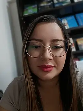 LunaDiaz999 - Boobs outside 2min