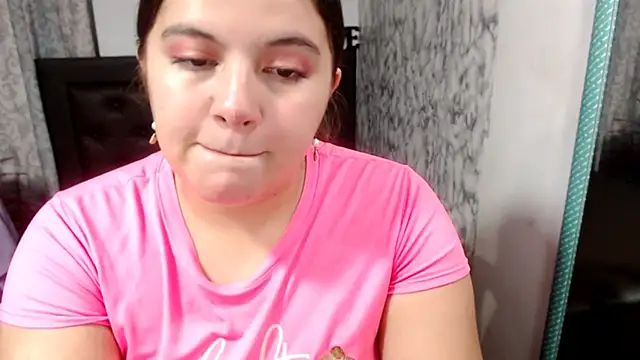 Sarah_aguilar - Bouncing tits with lubricant