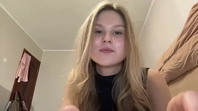 ColetteSolverud - HOT PHOTO IN PM