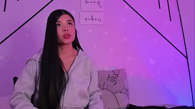 Amy_Andersonn - Suck fingers