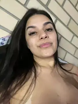 Nandahotcasada - Peladinha+ garganta profunda dildo🥰