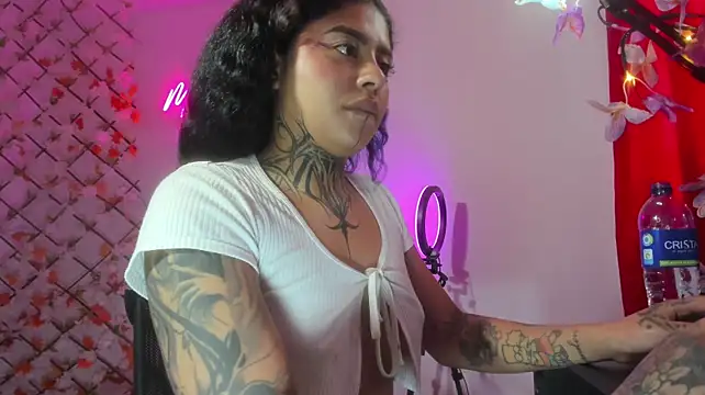 Marceline_Abader - 🍑 Booty Focus