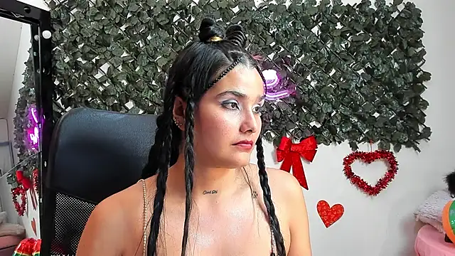 DestinyHills - Make Me Wet 🤤