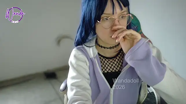 WandaDoll - Fingers in pussy + cum
