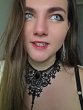 Irene_Adlerr - dildo in pussy