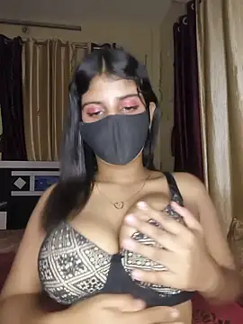 Zaayaa_2 - Open Books and oil show